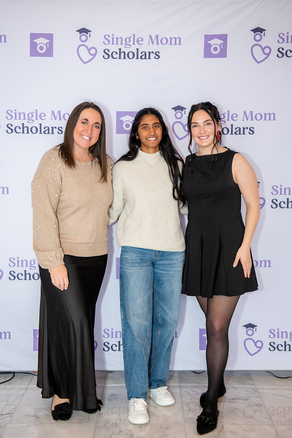 Single Mom Scholar -Holiday Happiness 2025